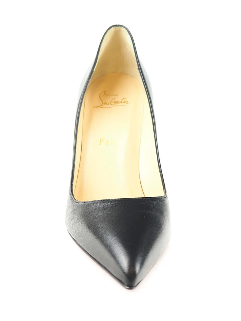 Scarpin Christian Louboutin com Salto Agulha